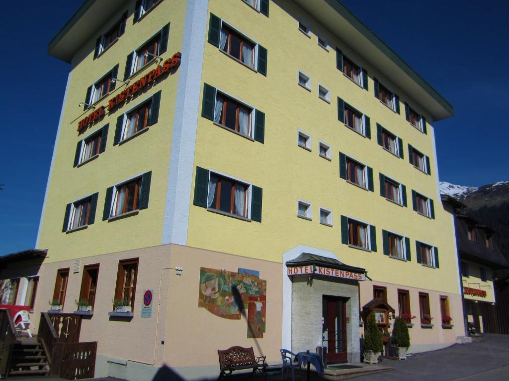 Kistenpass Hotel
